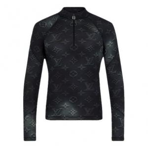 Футболка lv ss21 2054 series technical print half zipper long sleeve for men black Louis Vuitton, черный