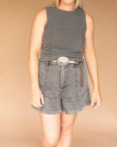 Шорты Shaylee в сером оттенке Mustard Seed, серый