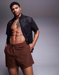 Короткие шорты для плавания ASOS DESIGN темно-коричневого цвета