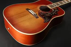 Gibson Custom Shop 1960 Hummingbird Light Aged Murphy Lab Collection Heritage Cherry Sunburst 036