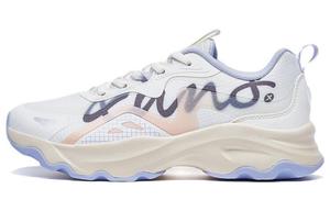 Кроссовки женские с низким верхом белые/черные Xtep