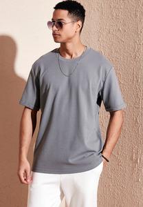 Футболка базовая Buratti, хаки