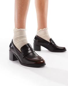 Туфли на каблуке SEQWL Antonia полированного коричневого цвета