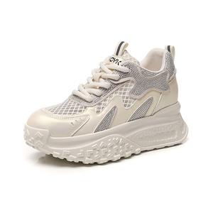 Низкие повседневные кроссовки для женщин POOQ, Ecru