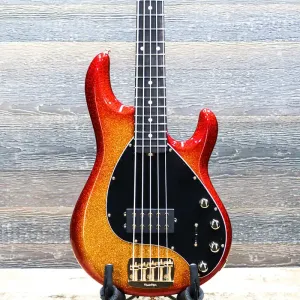 Электрический бас-гитара Ernie Ball Music Man StingRay 5 Special Cherry Punch с футляром