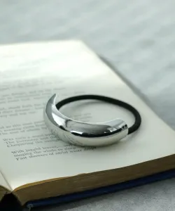 Металлическая резинка для волос Three Four Time/Curved, цвет Silver