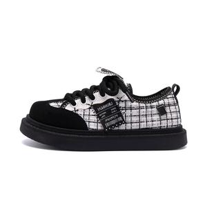 Женские противоскользящие амортизирующие кроссовки низкие устойчивые к истиранию бело-черные HUANQIU