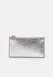 Кошелек Calvin Klein METALLIC ZIP CARDCASE, Silver-Coloured /Silver-Coloured
