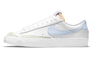 Кроссовки Nike Blazer Low Ghost Women's