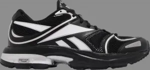 Кроссовки premier road plus 6 'black silver metallic' Reebok, черный