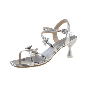 Aimilian Сандалии с квадратным носком и женской юбкой открытый носок и одинарная пряжка вестерн на тонком каблуке высокие каблуки серебристые, цвет Silver