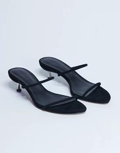 Мюли Topshop Ada из натуральной замши на каблуке-рюмочке черного цвета