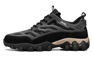 Кроссовки мужские низкие черные Jeep