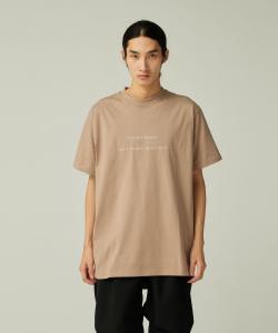 Футболка с изображением стола для обжига Дзикаро