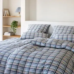 Элегантный комплект постельного белья, тканый сирсакер Gudhjem, цвет дымчато-синий, размер 200x220+2x40x80 Elegante