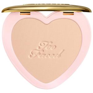 Too Faced Born This Way Soft Blur Гибкая финишная пудра, цвет Light