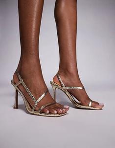 Босоножки Nadiya Wide Fit Minimal Slingback с высоким носком в золотистом цвете со змеиным принтом ASOS DESIGN