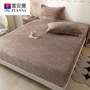 Fuanna Простыня на резинке 200х220 см из черного молочного вельвета, цвет Light Camel