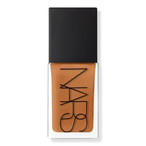 Усовершенствованная тональная основа для ухода за кожей, отражающая свет. NARS, Marquises (MD5 - medium-deep to deep with warm undertones)