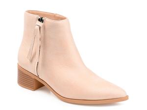 Ботинки Sadiya из коллекции Journee Journee Collection, молочный