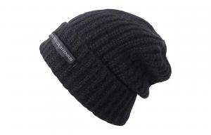 Акриловая шапка унисекс ALIEN BANG, красная