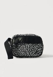 Сумка кросс-боди Jordan JAM ICON CAMERA UNISEX, Black