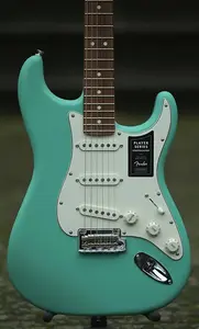 Fender Player Stratocaster PF - Морская зелень
