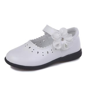 Детские кожаные туфли Kids Moffett, белый