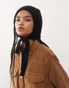 Вязаная шапочка Monki черного цвета