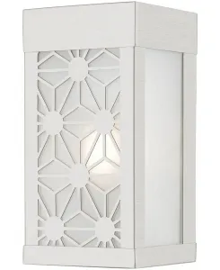 Настенный уличный светильник Berkeley 1 Light Outdoor ADA Small Sconce Livex, матовый никель