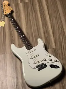 Fender FSR Collection Traditional Late 60s Stratocaster с накладкой из палисандра в цвете Olympic White JD24014303