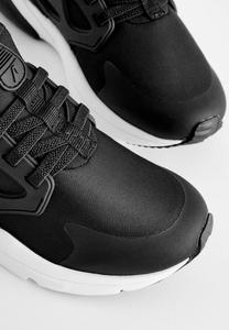 Кроссовки ELASTIC LACE Next, черный