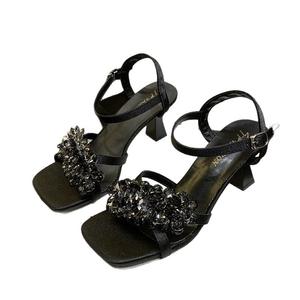 TAFN Сандалии женские с одним ремешком, черные