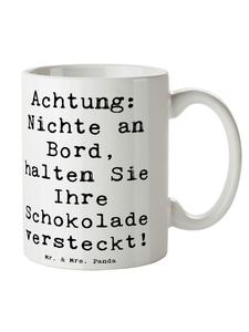 Белая кружка шоколада с надписью Mr. & Mrs. Panda