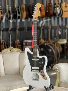 FENDER Player II Jaguar RW Полярно-белый