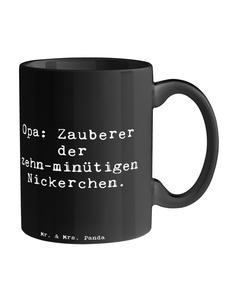 Кружка "Дедушка-мастер сна" с надписью на черном фоне Mr. & Mrs. Panda