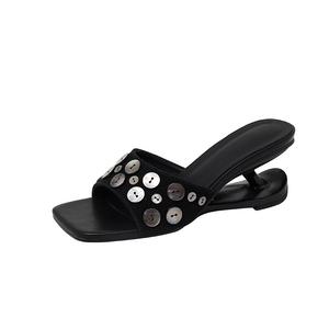 CAOT Резиновые износостойкие тапочки-слайды женские, черная коробка