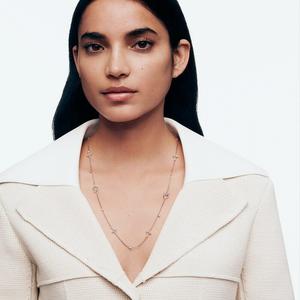 Длинное ожерелье Idylle Blossom с разноцветным узором, розовое золото и бриллианты Louis Vuitton, золотой