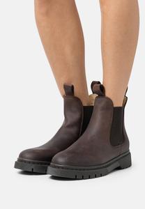 Ботильоны Tamaris, цвет brown