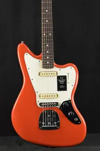 Fender Player II Jaguar Coral Red с накладкой из розового дерева