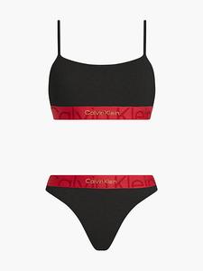 Комплект без косточек и стрингов - Embossed Icon Calvin Klein, черный