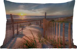 Подушка для улицы - Пляж - Море - Дюна - Закат - Пейзаж - 50x30 см - Устойчива к погодным условиям - Подушка для отдыха - Подушка для дивана - Украшение для гостиной MuchoWow