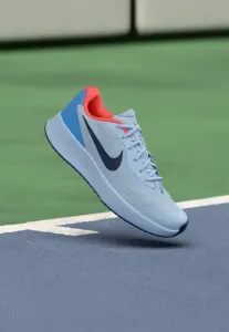 Теннисные кроссовки vapor lite 3 для игры на любом корте Nike Performance, Hydrogen Blue/Midnight Navy/Hot Lava