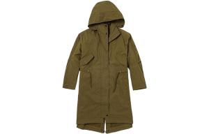 Пальто-парка женское армейского зеленого цвета Timberland