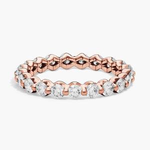 Кольцо с плавающим выращенным в лаборатории бриллиантом Eternity из 14-каратного розового золота (1 1/2 карата, Tw. - FG / VS2-SI1) Blue Nile