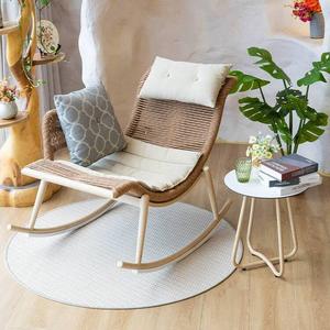 Fantasy Кресло-качалка из ротанга с кофейным столиком Yutang, цвет sandalwood flower, алюминиевый сплав, с подушкой, подголовником и подлокотниками