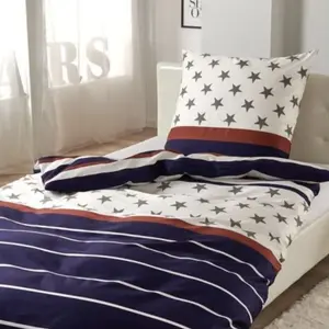 Постельное белье Dream Sleep Mako-Satin Stars 200x220 см + 80x80 см Traumschlaf