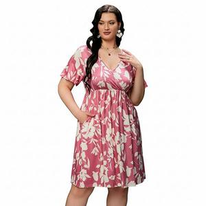 Женское платье plus size с v-образным вырезом, цветочным принтом и карманом Seoria, Pink Big Flower