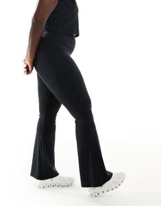 Черные облегающие леггинсы для йоги ASOS 4505 Curve Icon Soft Touch