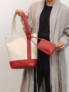 (L) Сумка-органайзер Cachecache / Сумка-тоут с одной ручкой и разделителем, с плечевым ремнем для смартфона.